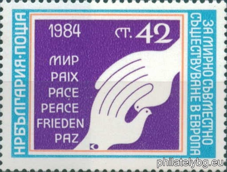3285-3288 are printed on wide vintage sheets, with additional text to each stamp remaining as a vignette after tearing.